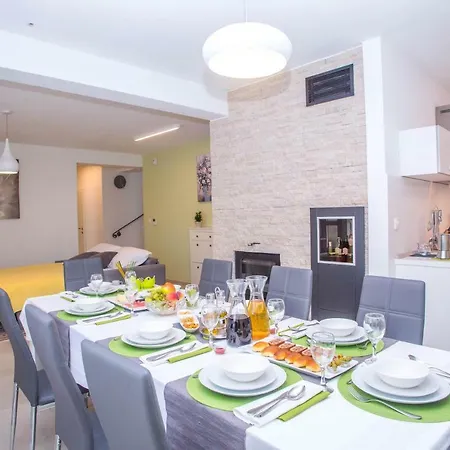Villa Orljak Lanisce