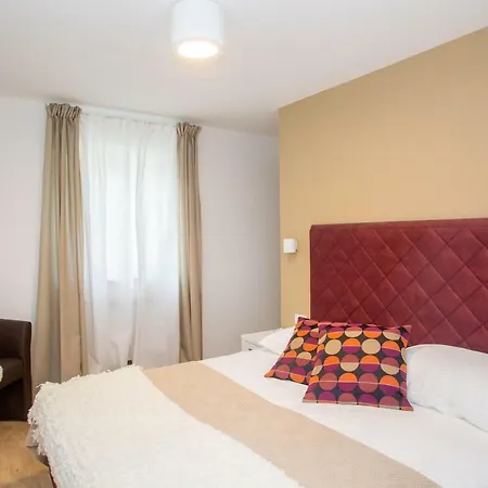 Orljak Villa Lanisce