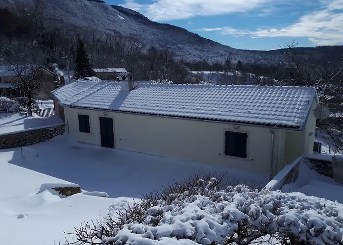 Orljak Villa