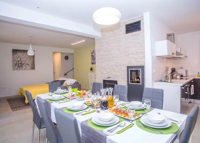 Villa Orljak Lanisce